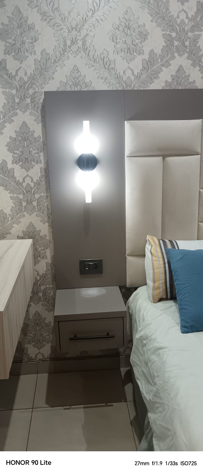 Bedroom detail view - vanity and lighting