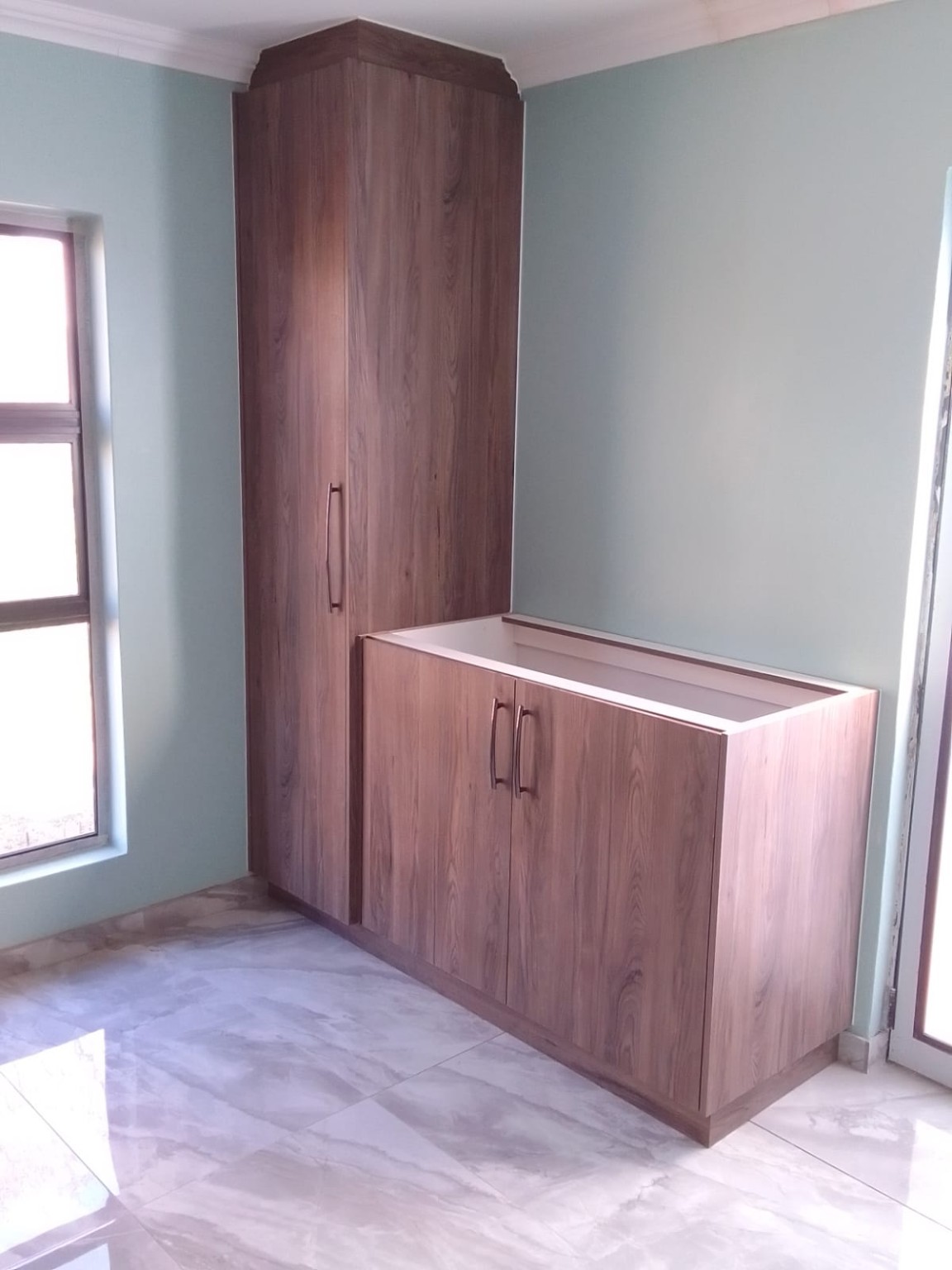Waterfall Hillcrest bedroom wardrobe after installation - view 10