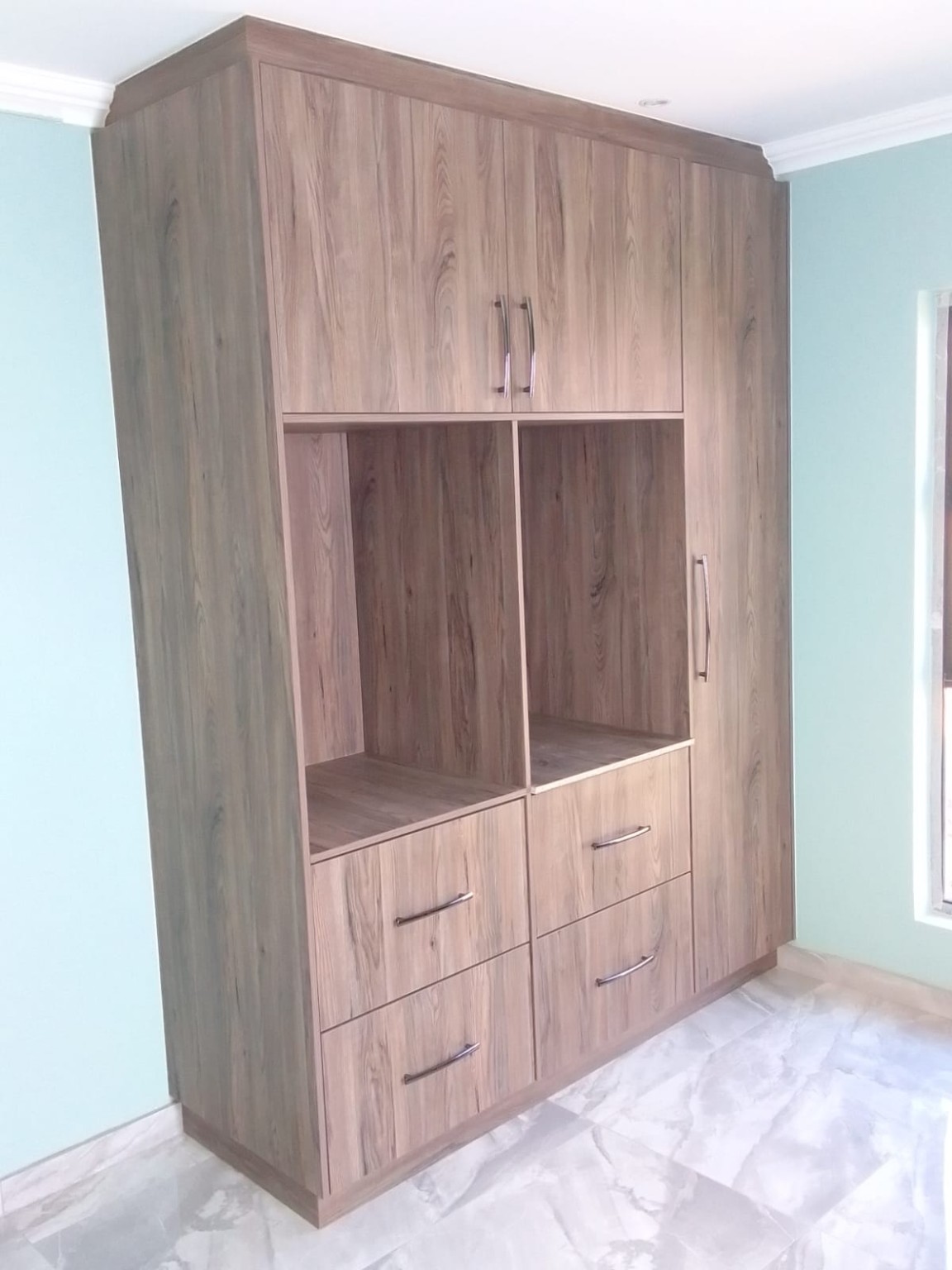 Waterfall Hillcrest bedroom wardrobe after installation - view 9