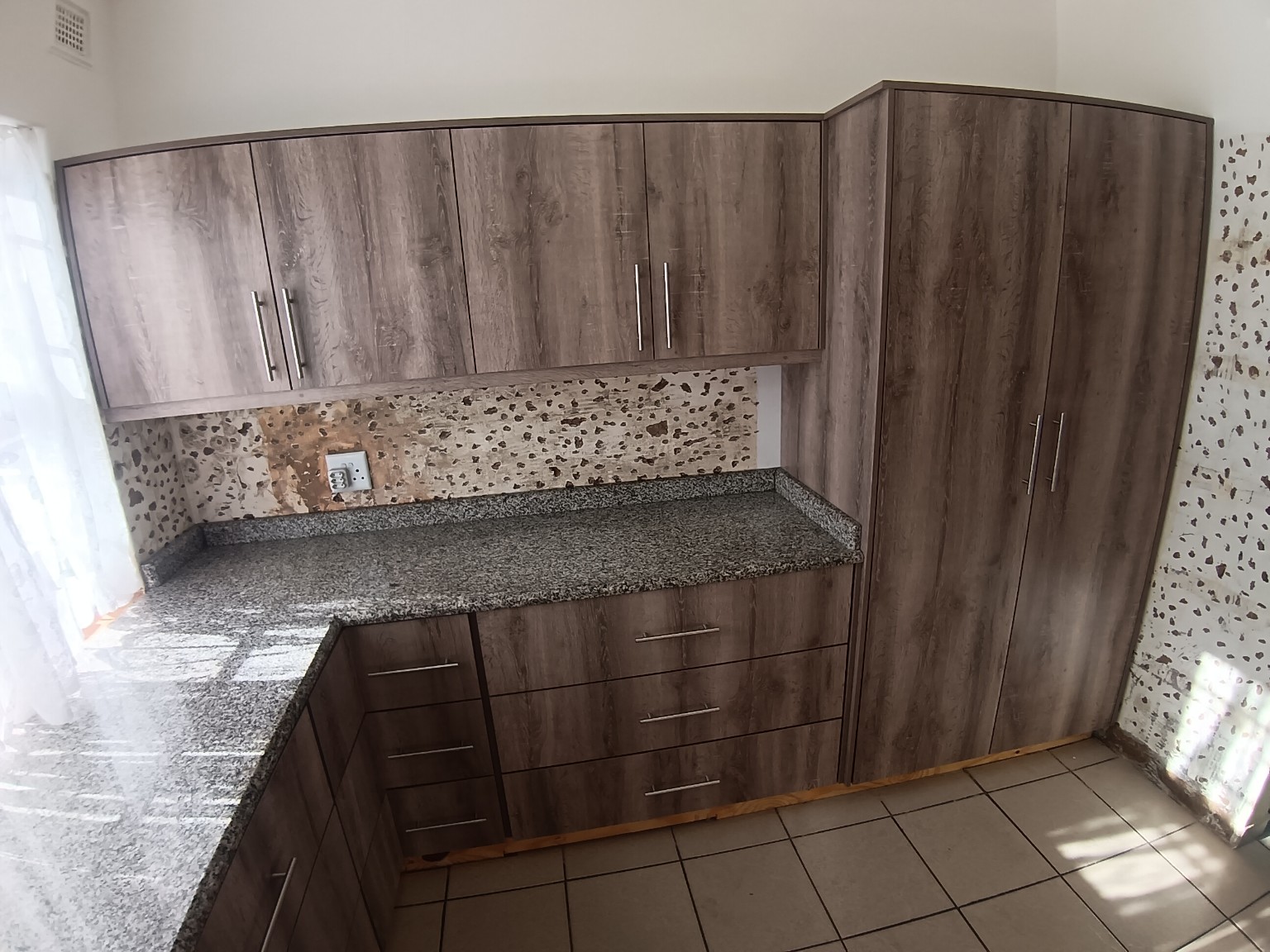 Budget Kitchen in Phoenix - Premium MDF cupboards with soft-close hardware