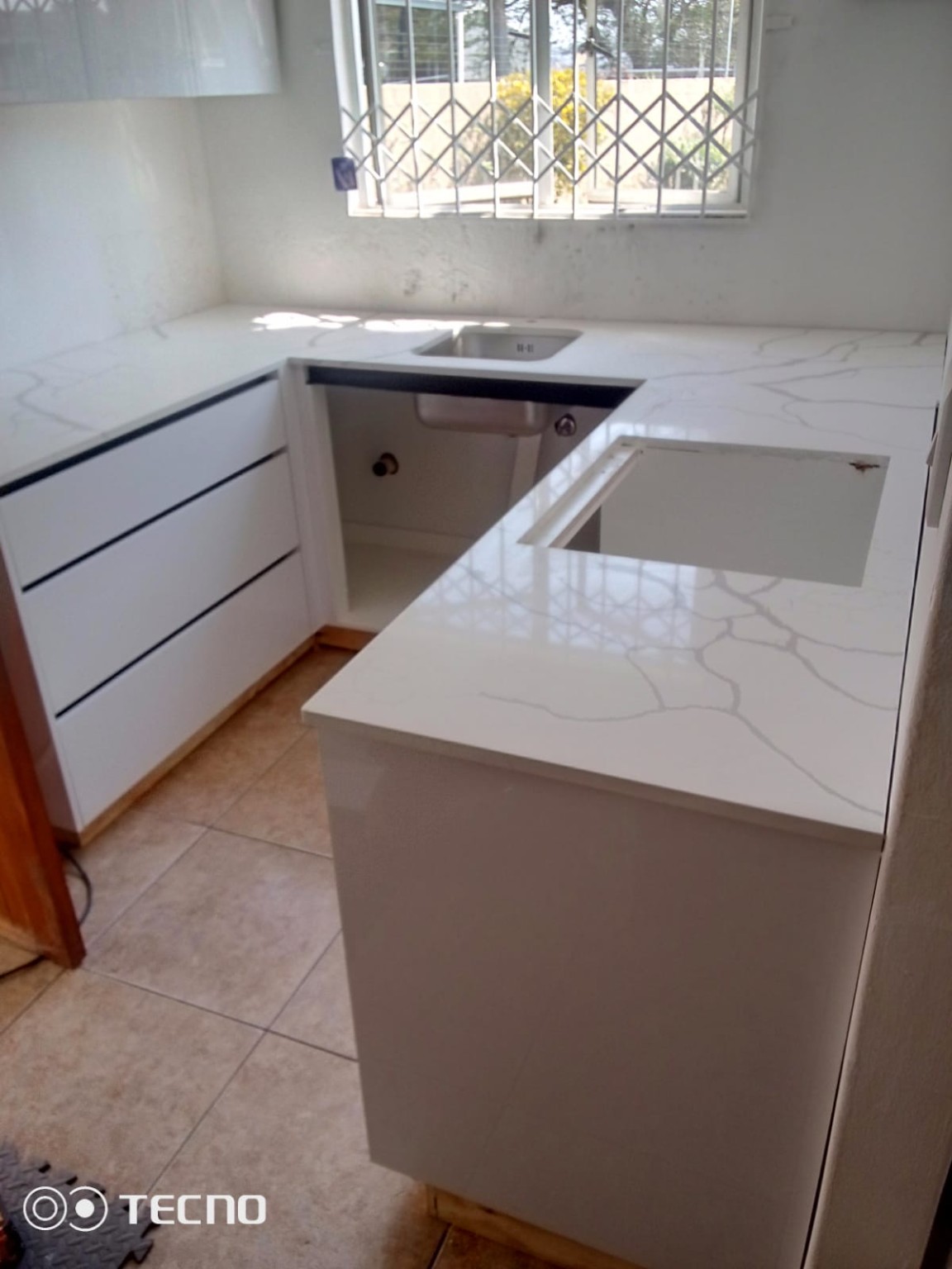 Kitchen installation in progress - Yvonne's kitchen Phoenix