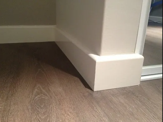 White painted skirting boards — Commercial office fit-out La Lucia by El-Shaddai Interiors